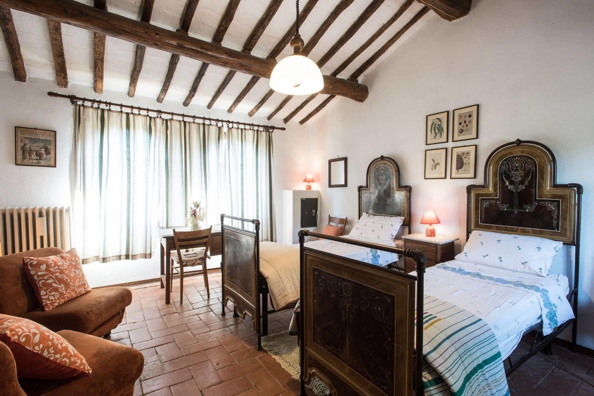 Agriturismo Podere Caggiolo - Swimming Pool & Air Conditioning Marciano della Chiana エクステリア 写真